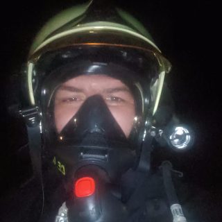 Pravidelný výcvik hasičů s dýchacím přístrojem